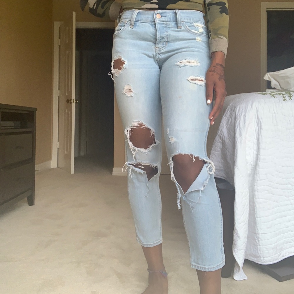 Light washed distressed boyfriend jeans